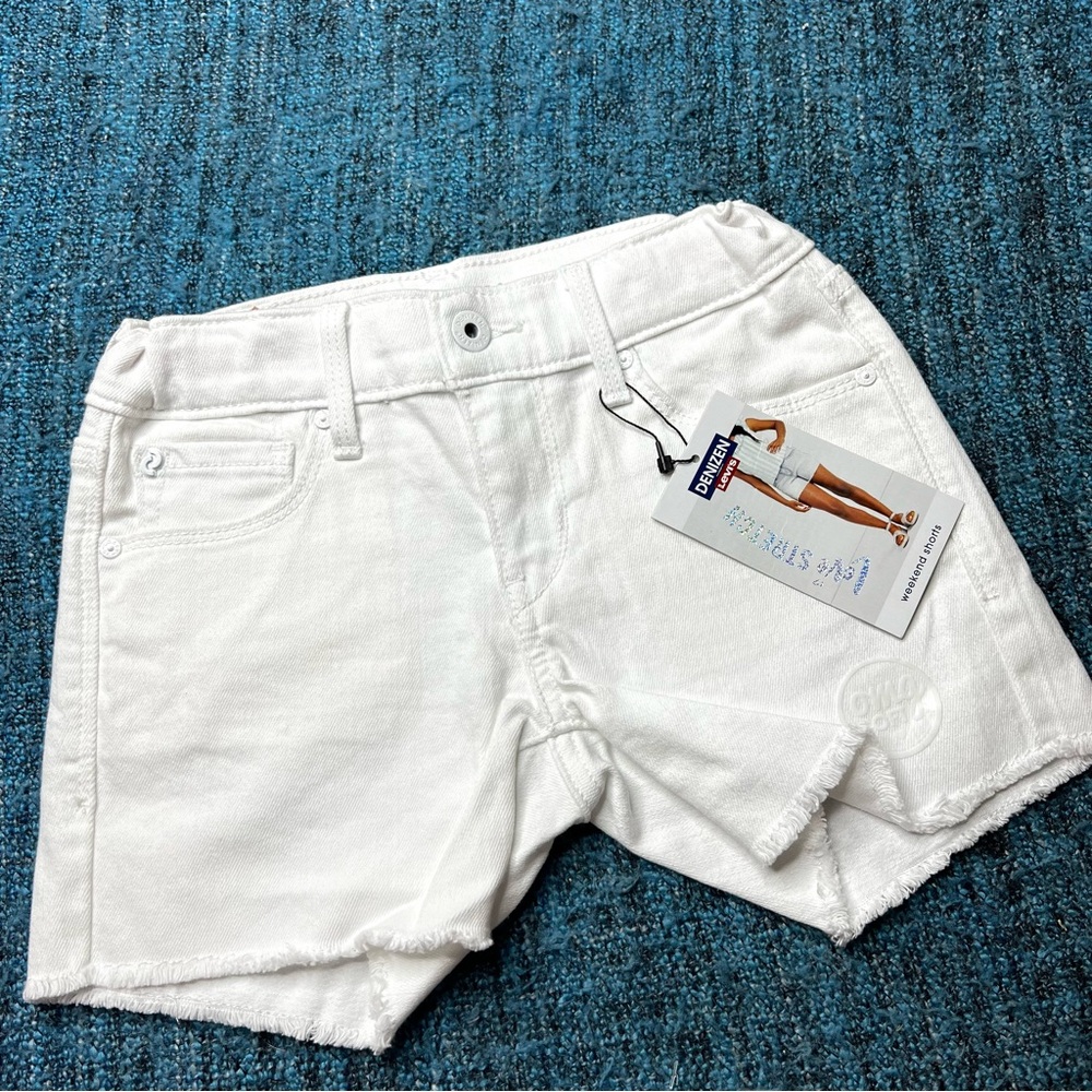Levi's Denizen White Weekend Denim Shorts Adjustable Waist